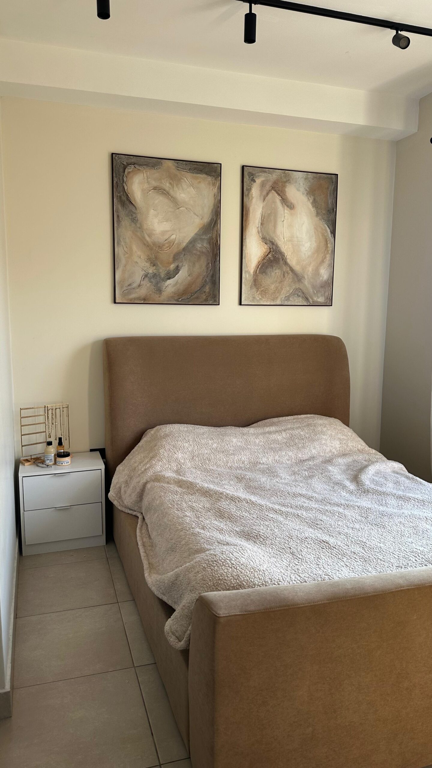 Neutral-toned Abstract Wall Art Set - Image 3