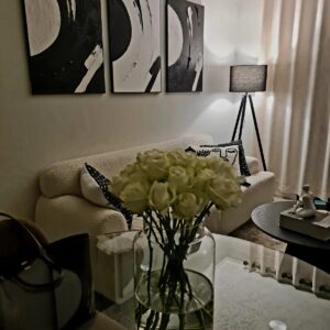 A1 arch black and white set of three